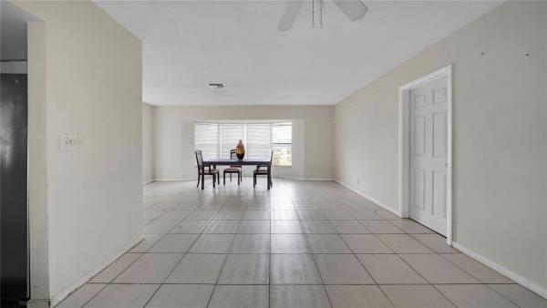 East Gate Estates, 3700 NW 25th St, Lauderdale Lakes, Florida 33311, image 1