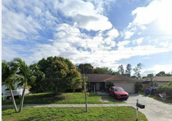 Lone Pine Estates, 2551 Canterbury Dr S, Riviera Beach, Florida 33407, image 1