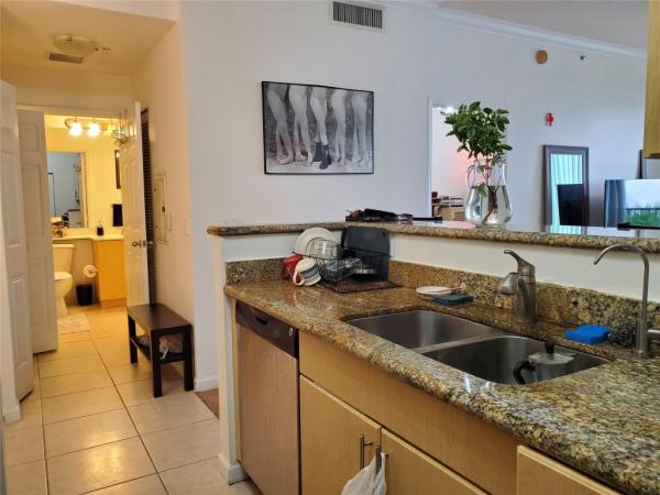 Lauderdale One, 2401 NE 65th St #608, Fort Lauderdale, Florida 33308, image 1