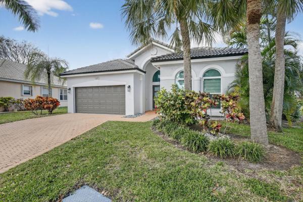 Sandal Bay At Pembroke Shores, 16695 SW 1st St, Pembroke Pines, Florida 33027, image 1