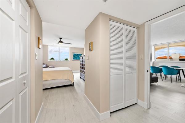 The Vue, 2011 N Ocean Blvd #504, Fort Lauderdale, Florida 33305, image 2