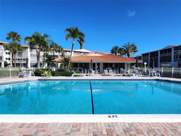Penthouse North, 105 NE 19th Ave #250, Deerfield Beach, Florida 33441, image 1