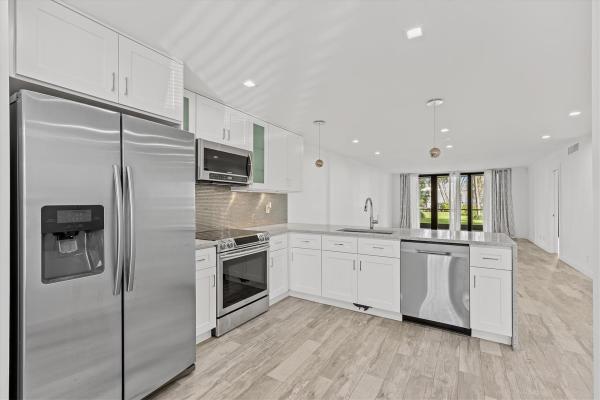 Hillsboro Landings 2, 1629 Riverview Rd #120, Deerfield Beach, Florida 33441, image 2