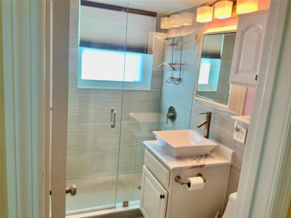 Beach Shore, 700 Bayshore Dr #13, Fort Lauderdale, Florida 33304, image 2