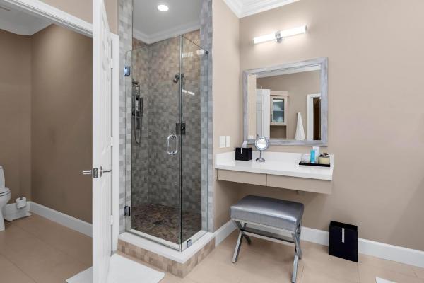Legends, 2857 Kinsington Cir #17-4, Weston, Florida 33332, image 2