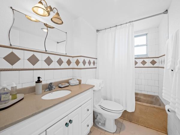 Grenoble At Quadomain, 2101 S Ocean Dr #801, Hollywood, Florida 33019, image 1