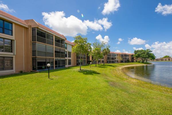 Coral Gate, 5926 Coral Lake Dr #302, Margate, Florida 33063, image 1