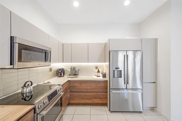 The Pointe At Pembroke Isles, 16778 NW 8th St, Pembroke Pines, Florida 33028, image 1