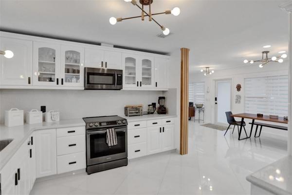 Eastern Shores, 3101 NE 164th St, North Miami Beach, Florida 33160, image 1