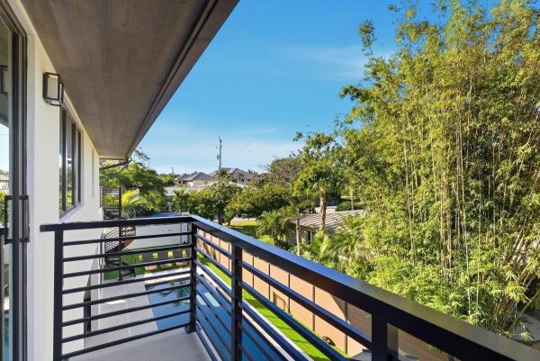 Coral Ridge Galt, 2103 Bayview Dr, Fort Lauderdale, Florida 33308, image 2
