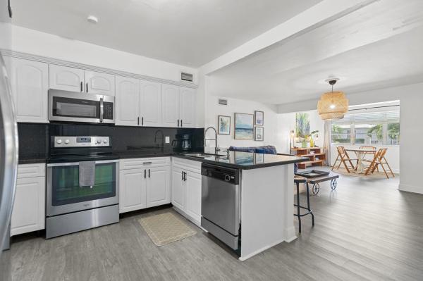 6375 SW 29th St, Coral Terrace, Florida 33155, image 2