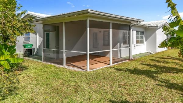 Sunset Isle 13, 8310 NW 59th Ct, Tamarac, Florida 33321, image 2