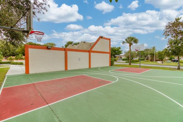 Freedom Square, 612 Freedom Ct, Deerfield Beach, Florida 33442, image 1