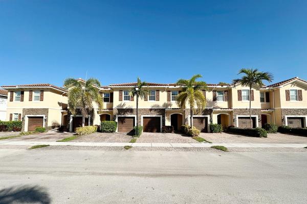 Charleston Commons, 5045 Ellery Ter, West Palm Beach, Florida 33417, image 1