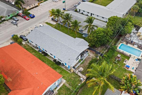 739 NE 13th Ct, Fort Lauderdale, Florida 33304, image 3