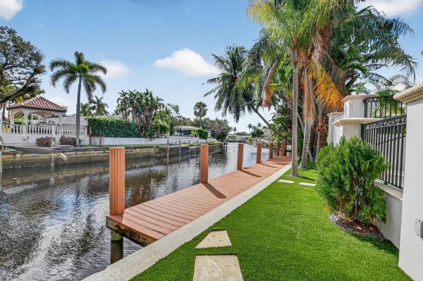 Royal Oaks Hills, 100 SW 8th Ave, Boca Raton, Florida 33486, image 1