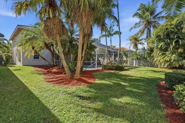 Hunters Pointe, 2444 Greenbrier Ct, Weston, Florida 33327, image 2