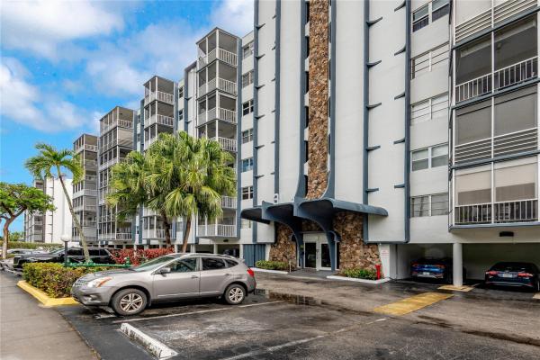 Fairways Riviera, 300 Diplomat Pkwy #705, Hallandale Beach, Florida 33009, image 1