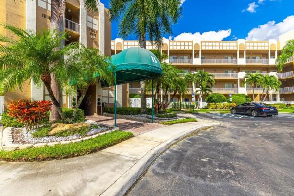 Southampton, 7623 Southampton Ter #112, Tamarac, Florida 33321, image 1