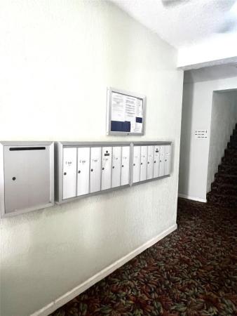 Imperial Point Colonnades, 2211 NE 67th St #1128, Fort Lauderdale, Florida 33308, image 1