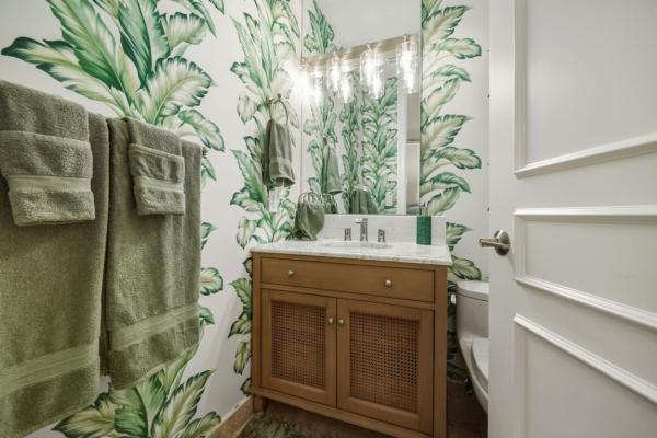 1121 Madruga Ave #201, Coral Gables, Florida 33146, image 1