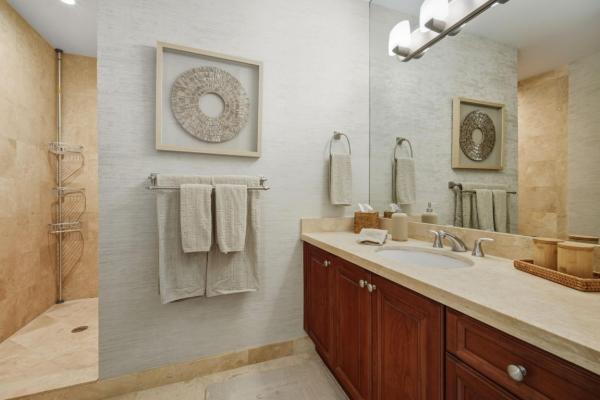 1121 Madruga Ave #201, Coral Gables, Florida 33146, image 1
