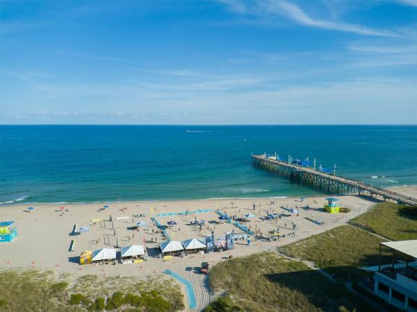 Jamaica House Apartments, 305 N Pompano Beach Blvd #505, Pompano Beach, Florida 33062, image 3