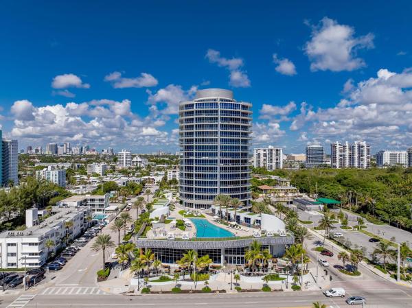 Paramount, 701 N Fort Lauderdale Beach Blvd #1603, Fort Lauderdale, Florida 33304, image 1