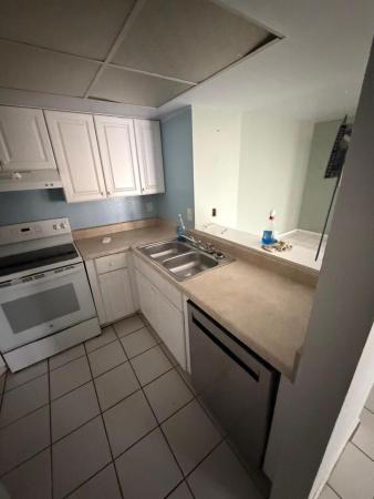 1531 SE Royal Green Cir #107, Port St. Lucie, Florida 34952, image 1