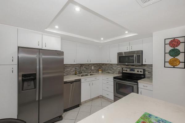 April Breeze, 1333 E Hallandale Beach Blvd #101, Hallandale Beach, Florida 33009, image 1
