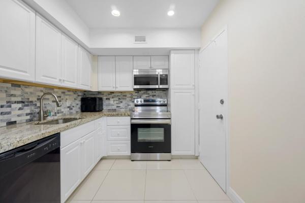 The Hemispheres, 1980 S Ocean Dr #15L, Hallandale Beach, Florida 33009, image 1