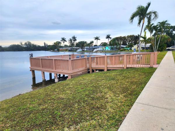 Sheridan Lakes, 2223 Park Ln #105, Hollywood, Florida 33021, image 1