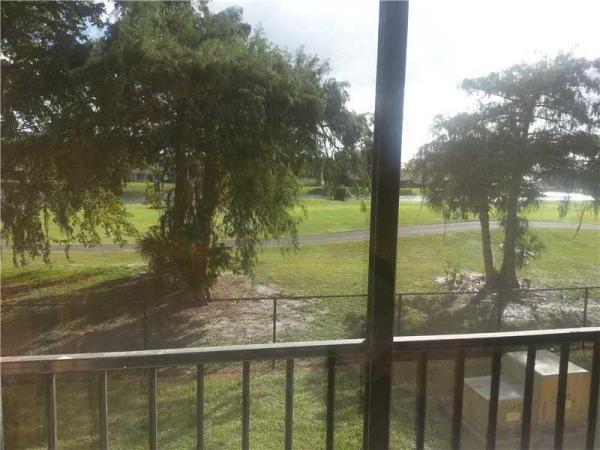 Versailles Gardens, 8000 Fairview Dr #205, Tamarac, Florida 33321, image 3