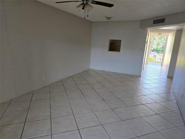 Versailles Gardens, 7925 Colony Cir S #205, Tamarac, Florida 33321, image 3