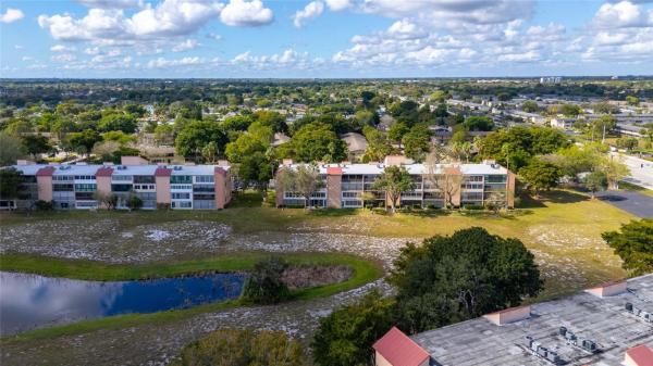 Palm Lakes, 480 NW 76th Ave #407, Margate, Florida 33063, image 2