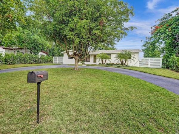 260 NW 36th St, Gulf Stream, Florida 33431, image 1