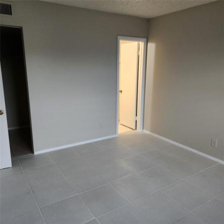 Versailles Gardens, 7901 Colony Cir S #205, Tamarac, Florida 33321, image 3