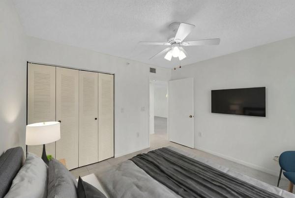 Weldon, 9537 Weldon Cir #I202, Tamarac, Florida 33321, image 2