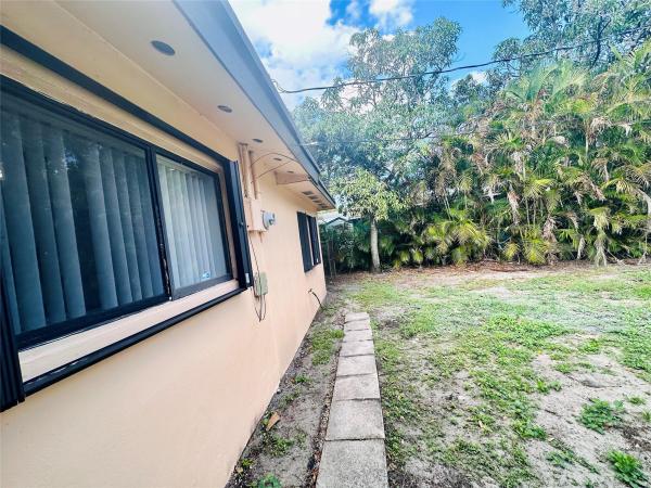 Melrose Park, 320 Kansas Ave, Fort Lauderdale, Florida 33312, image 2
