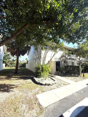 Pines West, 3070 S Oakland Forest Dr #306, Oakland Park, Florida 33309, image 2