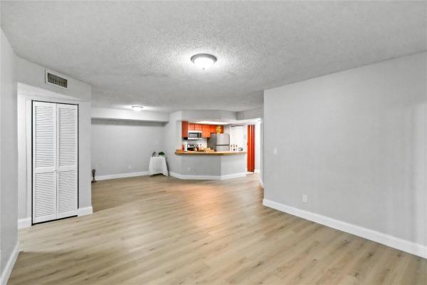 Visconti, 9166 W Atlantic Blvd #1616, Coral Springs, Florida 33071, image 2