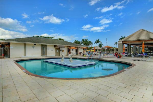 Andros Village, 1702 Andros Isle #E1, Coconut Creek, Florida 33066, image 1
