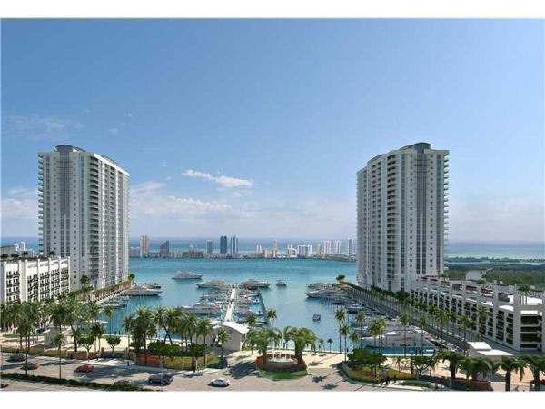 Marina Palms Boat Slips, 17211 Biscayne Blvd, North Miami Beach, Florida 33160, image 3