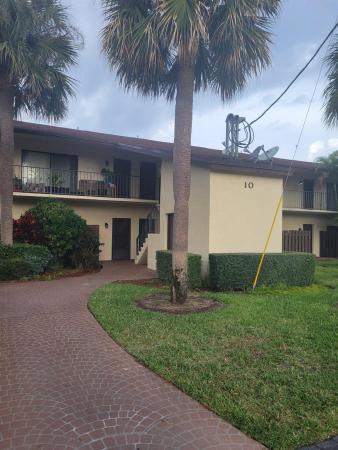 2050 Oleander Blvd #10-105, Fort Pierce, Florida 34950, image 1