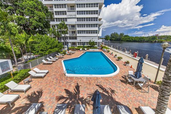 East Point Towers, 1160 N Federal Hwy #522, Fort Lauderdale, Florida 33304, image 1