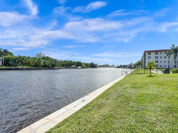 3180 NE 48th Ct #404, Hillsboro Beach, Florida 33064, image 2