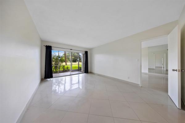 Palm-Aire Country Club 1, 2850 N Palm Aire Dr #104, Pompano Beach, Florida 33069, image 1