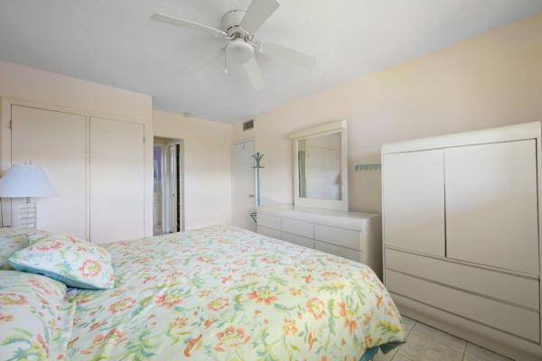 Biscayne Lake Gardens, 2880 NE 203rd St #36, Aventura, Florida 33180, image 2