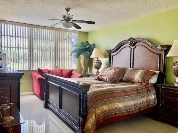 Cypress Grove At Palm-Aire, 800 Cypress Grove Dr #204, Pompano Beach, Florida 33069, image 1