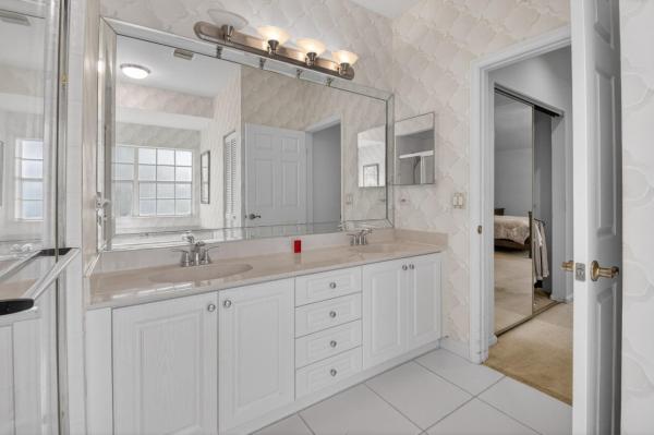 Briarwood At Indian Spring, 11586 Briarwood Cir #4, Boynton Beach, Florida 33437, image 3